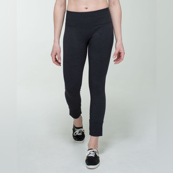 Lululemon Ebb To Street Pant - Picture 1 of 9